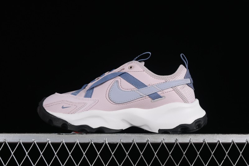 Nike TC 7900 Retro Chunky Dad Shoes with Reflective Swoosh and Cushioned Foam Sole - DD9682-002