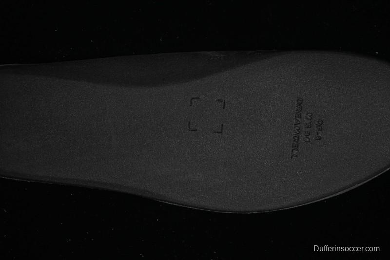 Nike Air Jordan 1 High OG "First in Flight" Basketball Shoes with UNC Blue and Yellow Accents - FD2596-400