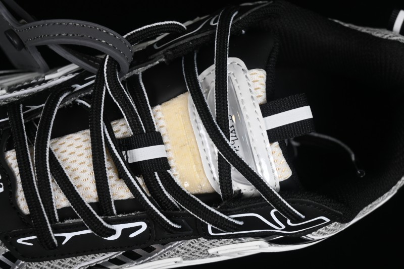 Off-White C/O Virgil Abloh Retro Running Shoes - AJF6