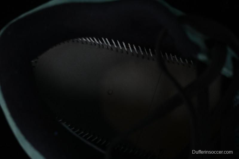 Nike Zoom Kobe IV Basketball Shoes with Electroplated Silver Design - FQ3545-300