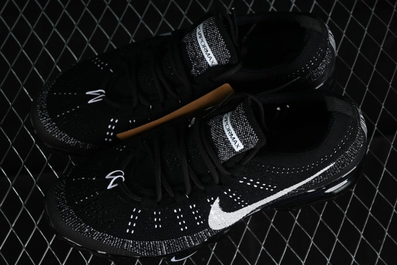 Nike Vapormax 2023 Flyknit Running Shoes with Full-Length Air Cushion - DV1678-001