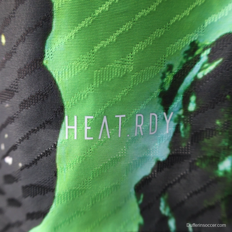 25/26 Player Version Real Madrid Black Splash Art Special Edition Jersey