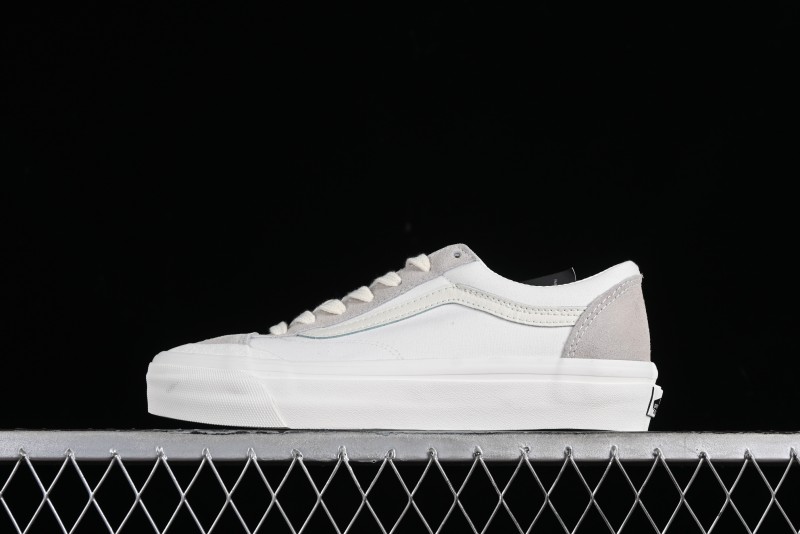 Vans Old Skool Reissue 136 Classic Low-Top Skate Shoes with Detachable Cushioned Insole - VN000MT6QC5