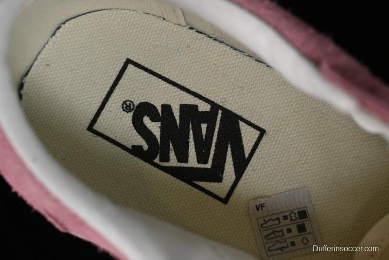 Vans Style 36 Low-Top Skate Shoes with Pink Embroidery - VN000CRPGRN