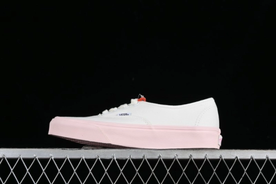 Vans Authentic White Pink Canvas Skate Shoes - VN0009PVCY7