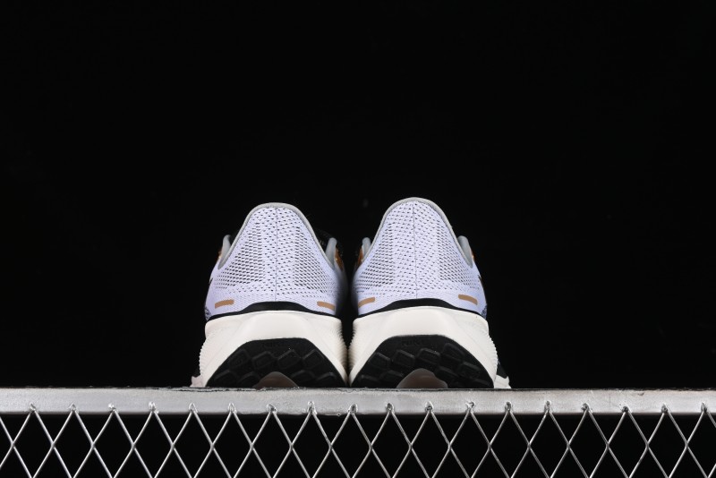 Nike Air Zoom Pegasus 41 Breathable Lightweight Running Shoes with Cushioning - HQ3220-100