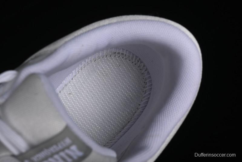 Nike Hyperquick SE Basketball Shoes with Cushioning and Breathability - FN4678-102