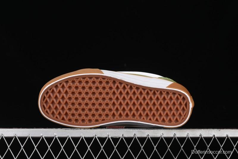 Vans Classics Knu Skool Retro Sneakers with Enlarged Toe and Thickened Sole - VN0009QCCIB