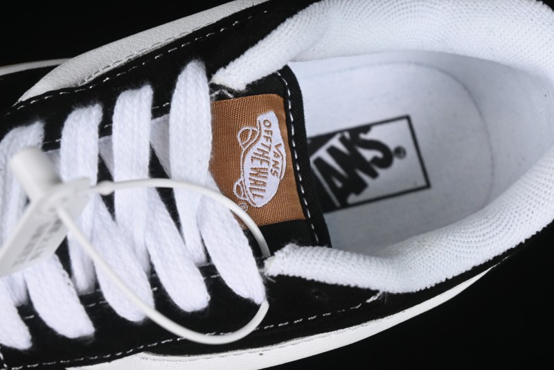 Vans Knu Skool Low Top Retro Casual Vulcanized Skate Shoes with Chunky Tongue - VN0009QCCJI
