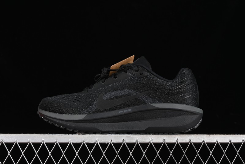 Nike Zoom Winflo 11 Breathable Mesh Cushioned Running Shoes with Air Cushion - FJ9509-002