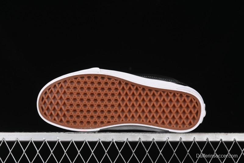 Vans Knu Skool Low-Top Retro Casual Vulcanized Slip-On Sneakers in Black White Yellow - VN000D6C6RJ