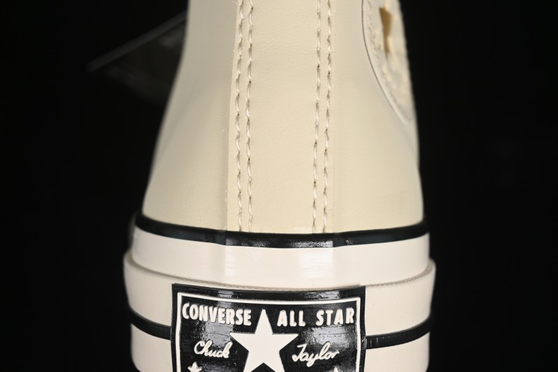 Converse Chuck 1970s Winter Waterproof Leather High-Top Sneakers with Gold Eyelets and Fleece Lining - A12443C