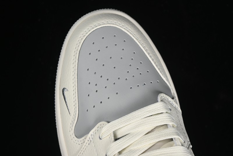 Nike Air Jordan 1 Low Retro Basketball Shoes - DC2024-024