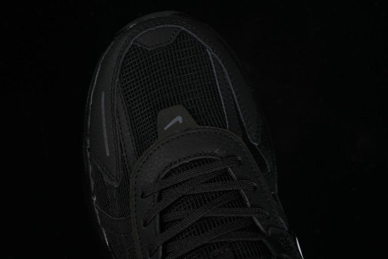 Nike Runtekk Run Retro Low-Top Running Shoes with Cushlon Midsole and Anti-Slip Design - HQ1582-001