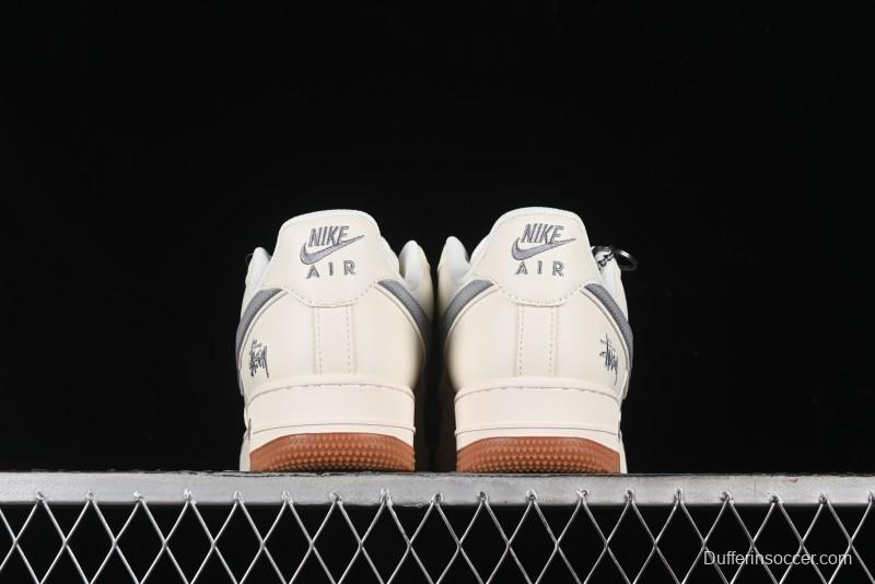 Nike Air Force 1 '07 Low Stussy Collaboration - Light Bone Gum Sole Casual Sneakers - XZ5688-003
