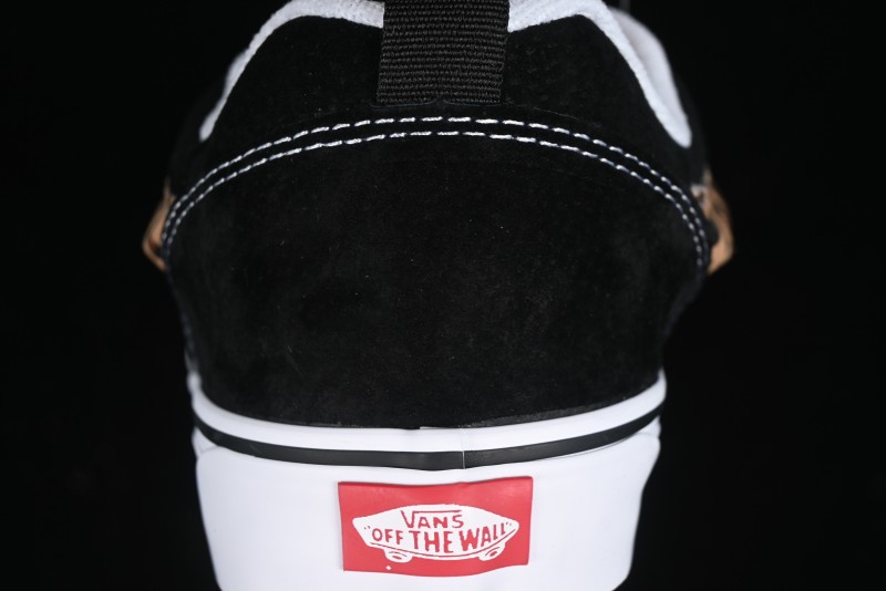 Vans Classics Knu Skool Sneakers with Leopard Print Logo in Black - VN000D2GBA2