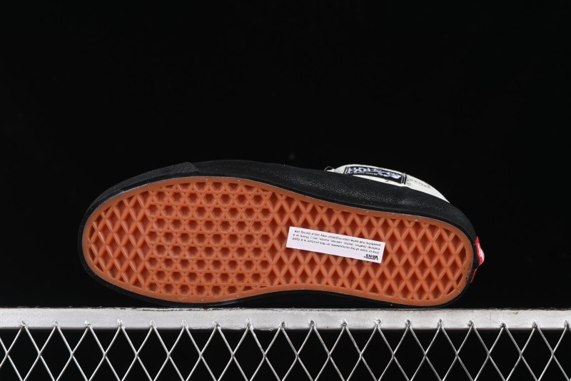 Vans Half Cab Pro 92 Retro Skate Shoes - VN0A3QPH2YV