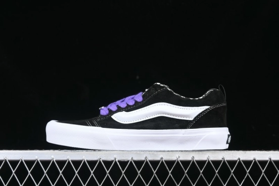 Vans Knu Skool Low Top Retro Casual Vulcanized Sneakers - VN000CS00YK