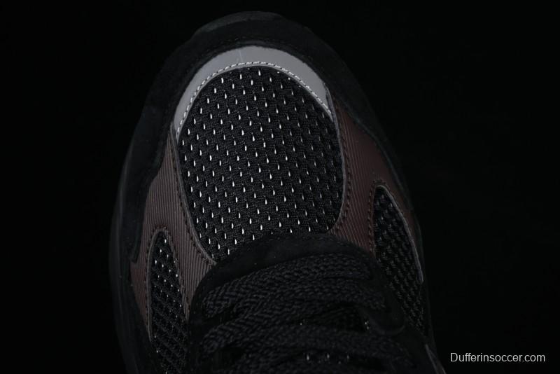 New Balance 2010 Series Retro Casual Running Shoes with Soft Suede and Nylon Mesh - M2010RN