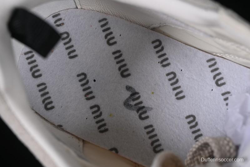 Miu Miu Suede Round Toe Lace-Up Women's Low-Top Casual Shoes in Beige - 99D4