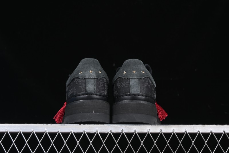 Adidas Superstar JR5114 Clot Collaboration Shell Toe Skate Shoes with Perforated Leather Upper - JR5114