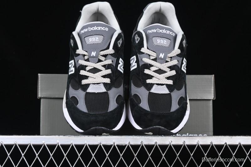 New Balance Made In USA 992 Classic Retro Running Sneakers with Superior Comfort - M992BK