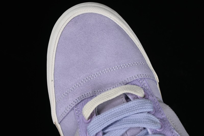 Vans Knu-Skool VR3 LX Low-Top Retro Sneakers in Dusty Purple - VN0009QCB9P