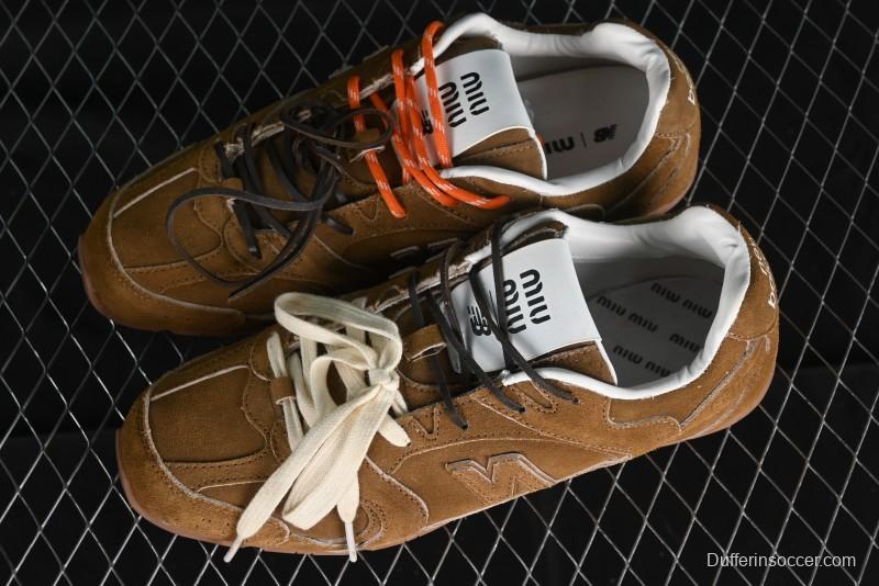 Miu Miu x New Balance 530 Low-Top Retro Running Sneakers with Deconstructed Design - AJD4