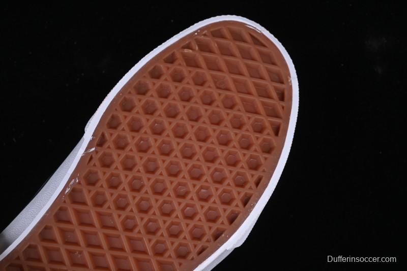 Vans Knu Skool Low-Top Retro Chunky Sneakers - VN0009QCBLK