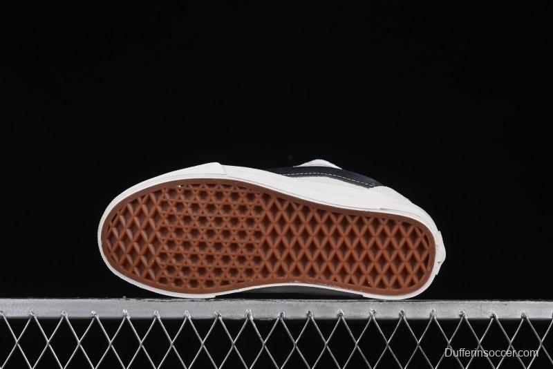 Vans Knu Skool Low-Top Retro Chunky Sneakers - VN0009QCD24