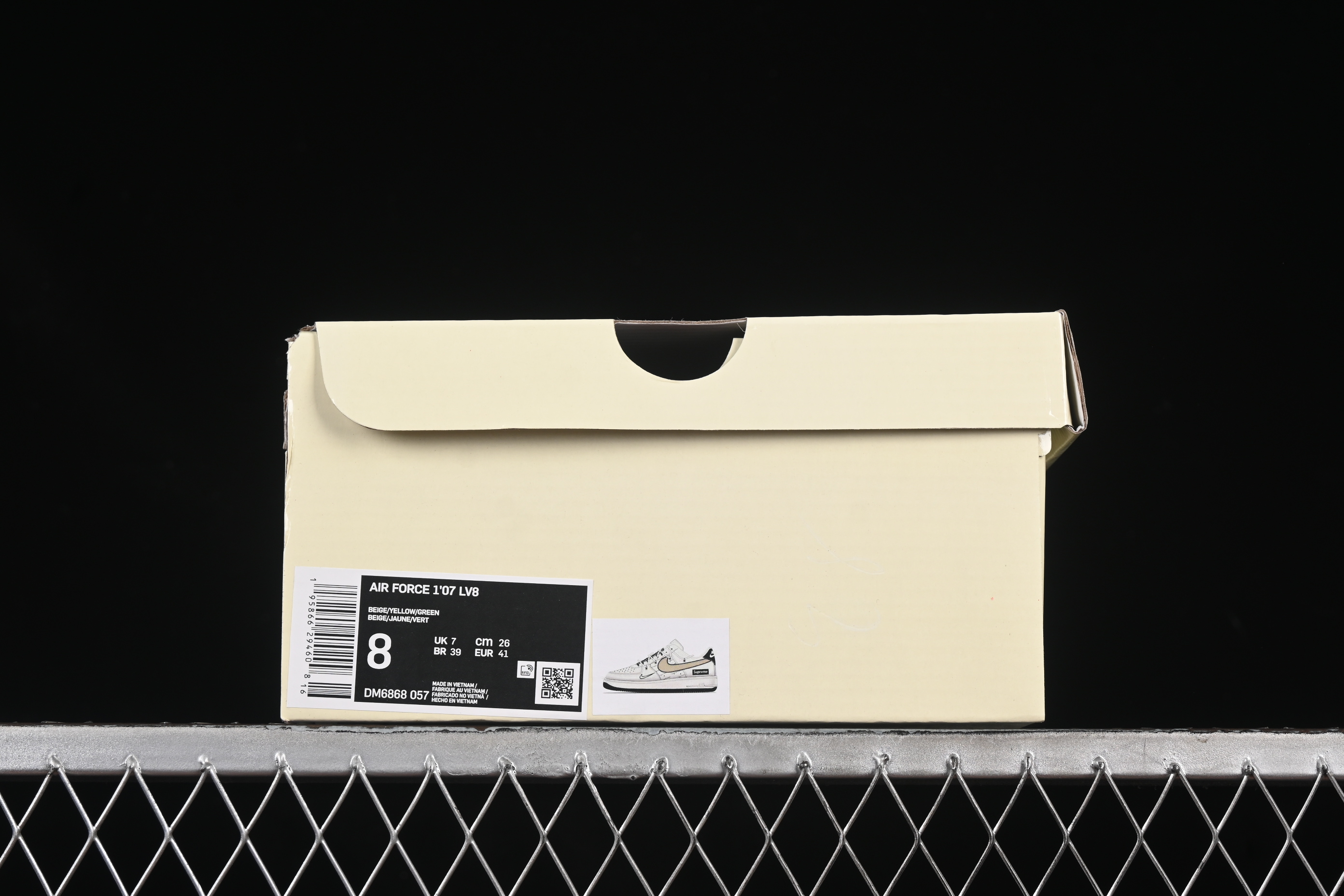 Nike Air Force 1 '07 Low Supreme Casual Sneakers with Custom Leather and Full-Length Air Cushion - DM6868-057