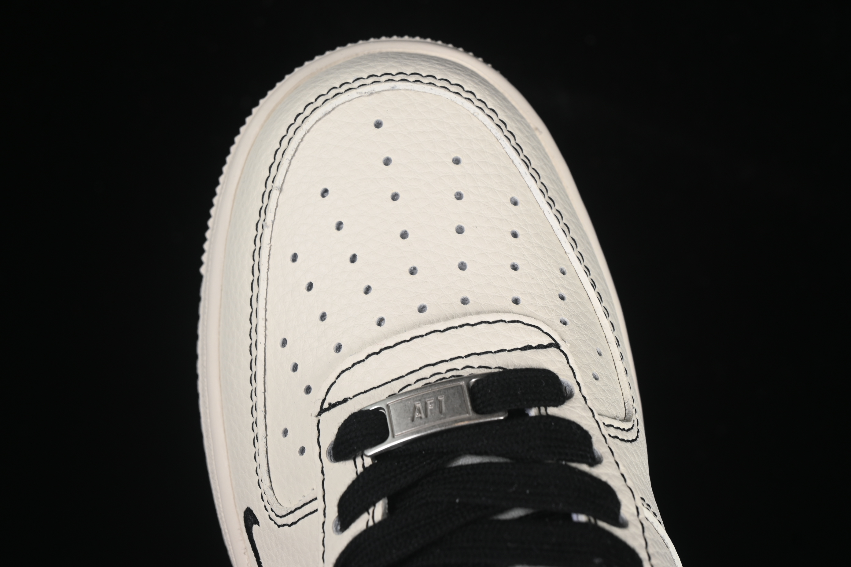 Nike Air Force 1 '07 Low Dior Collaboration Two-Tone Dior Swoosh Casual Sneakers - XS1958-544