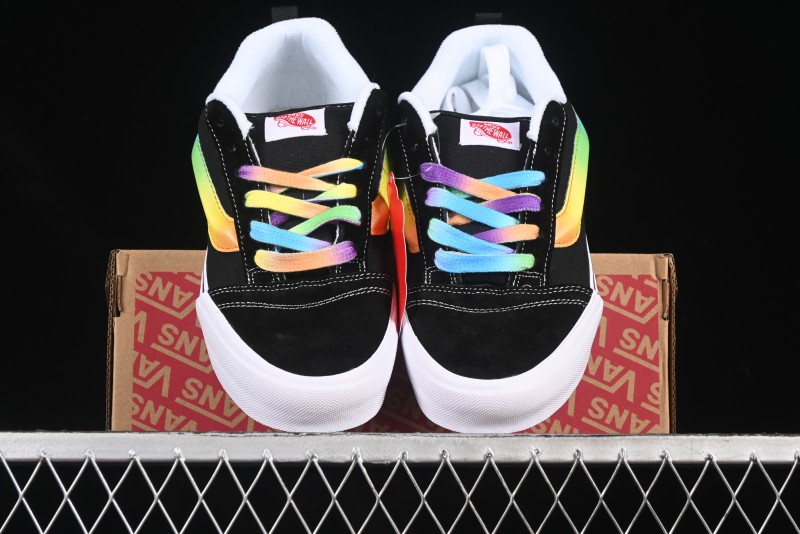 Vans Knu Skool Low-Top Retro Chunky Sneakers - VN0009QCB96