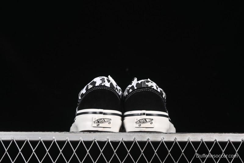 Vans Old Skool 36 Low-Top Retro Skate Shoes - VN000D56BA2