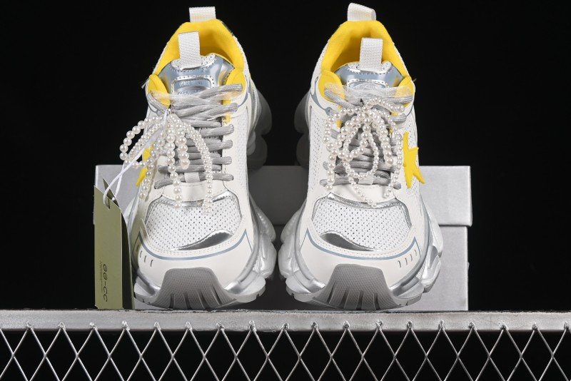 GG-CC Star-Designed Lace-Up Hollow-Out Chunky Sneakers with 5cm Height Boost - G25X269