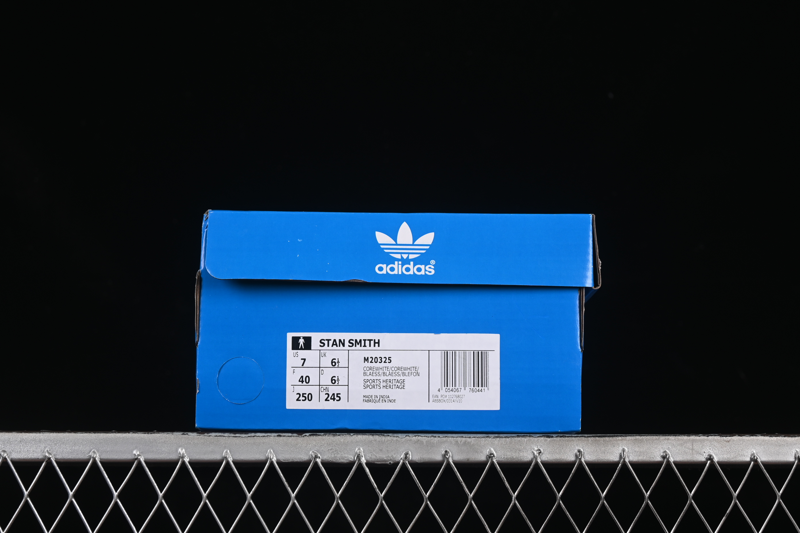 Adidas Stan Smith Classic Evergreen Casual Sneakers - M20325