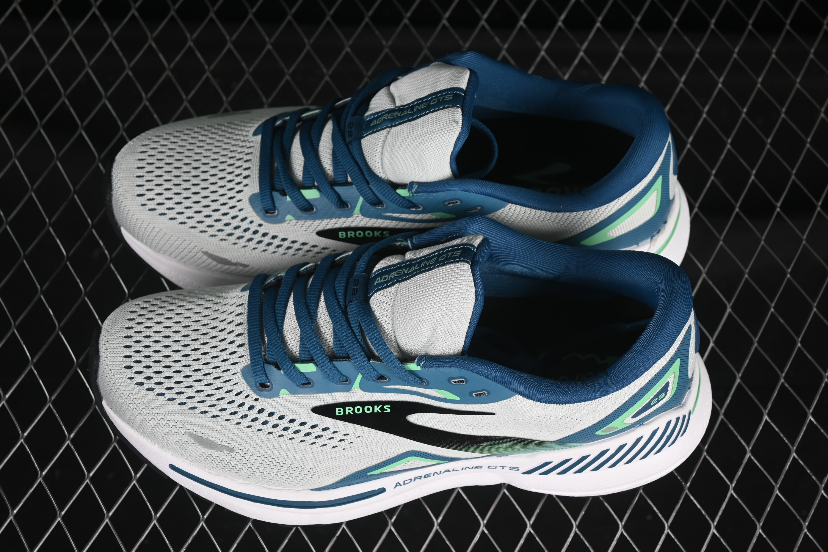 Brooks Adrenaline GTS 23 Mesh Running Shoes - 1103911D427
