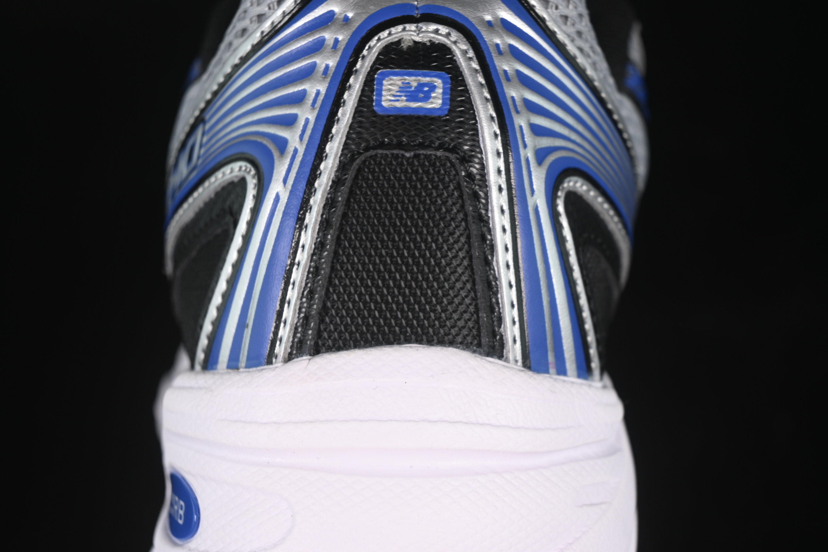New Balance 740 Series Retro Dad Style Casual Running Shoes - U740SB2