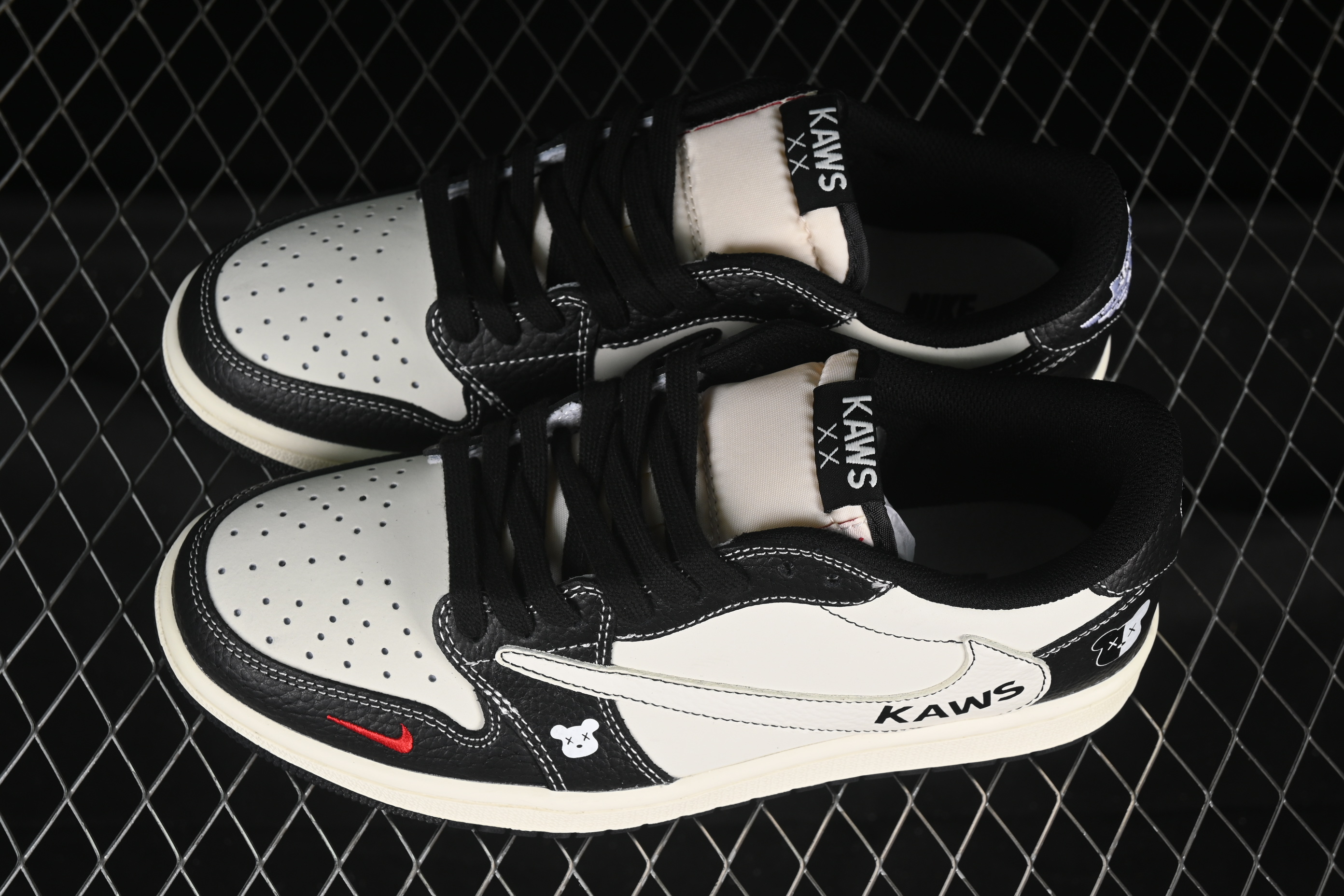 Nike Travis Scott x Fragment Design x Air Jordan 1 Low OG SP AJ1 Collaboration Sneakers - XZ5749-004
