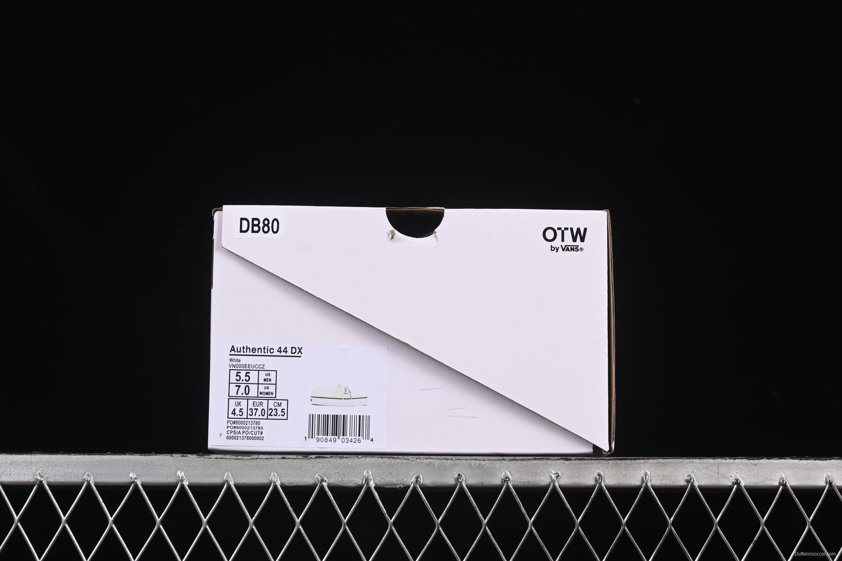 Vans Authentic 44 DX Checkerboard Slip-On Skate Shoes - VN000EEUCCZ