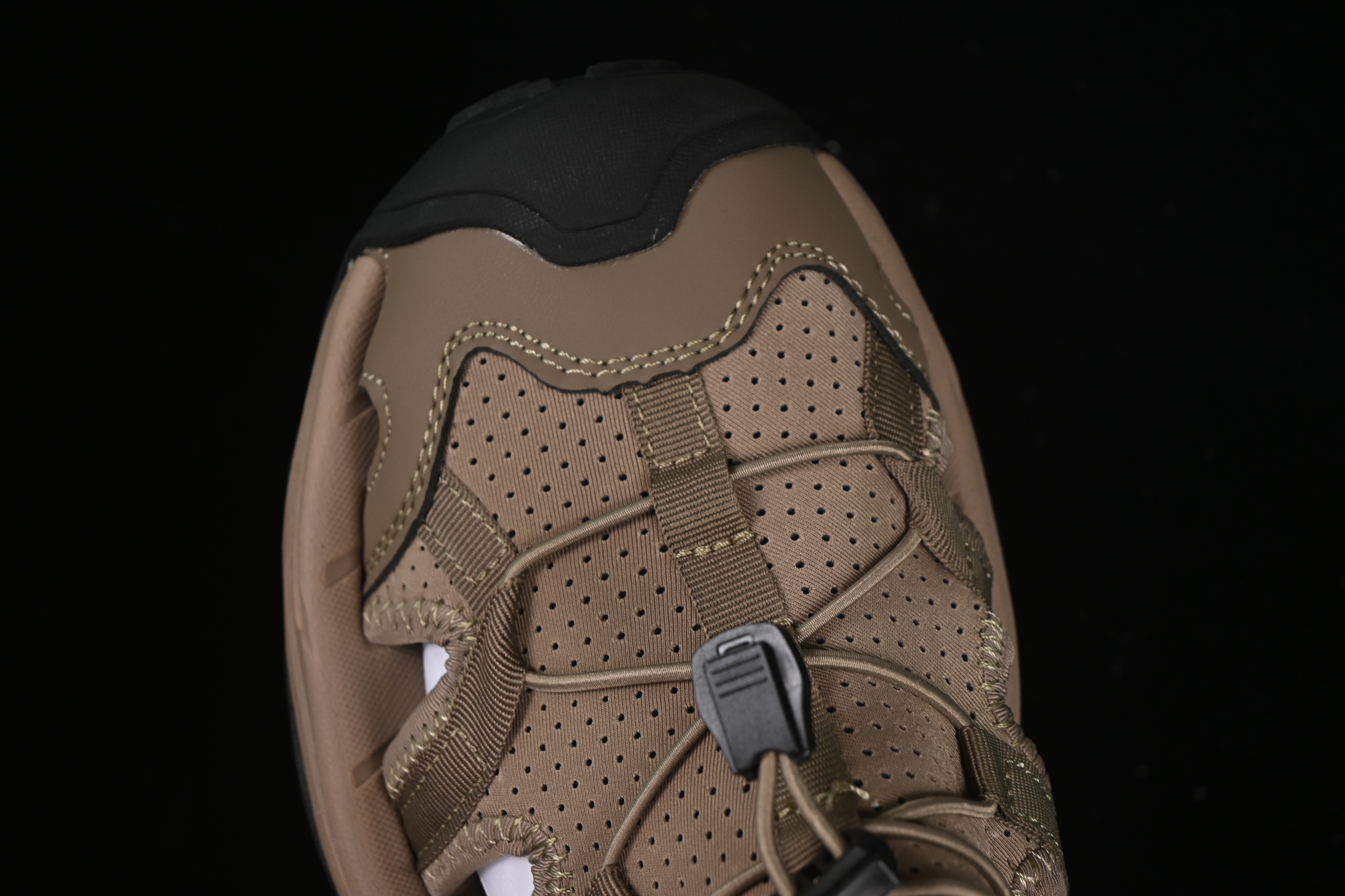 ECCO Off Trail Series Outdoor Sport Toe-Covering Leisure Sandals - 68936801003