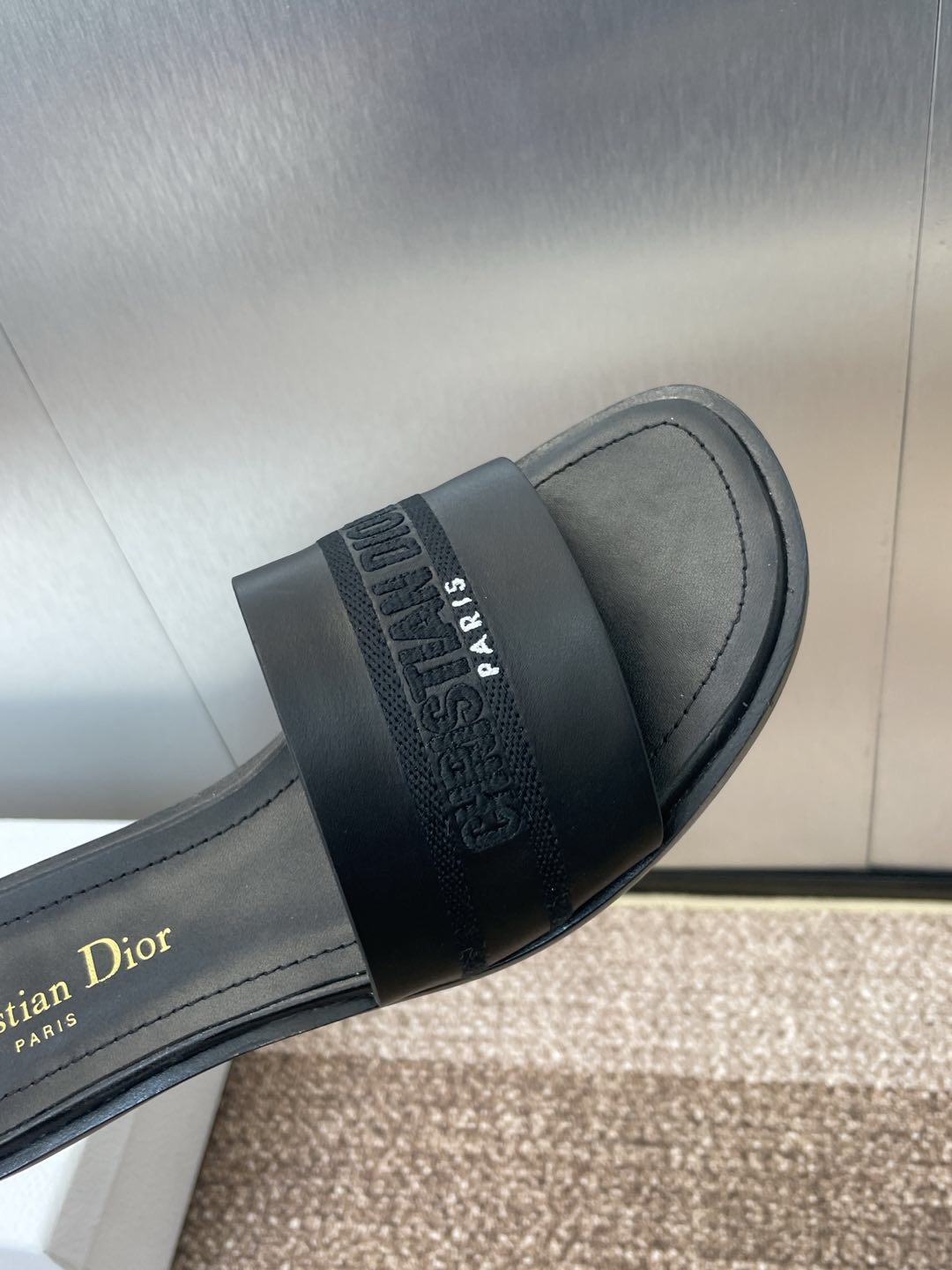 2025 Women Dior Black Leather Slippers CHRISTIAN DIOR PARIS