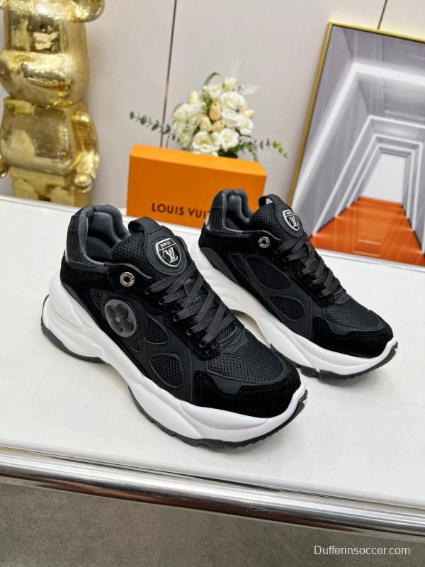 2025 Unisex Louis Vuitton Black Mesh Suede Running Shoes LY00340
