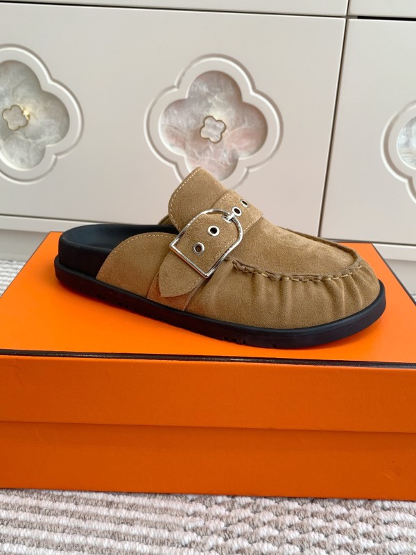 2025 Women Hermès Light Brown Suede Mule Handmade KFY00290