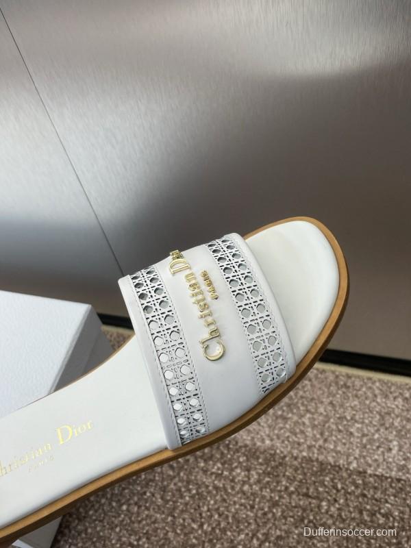 2025 Women Dior White Leather Slippers KFY00300
