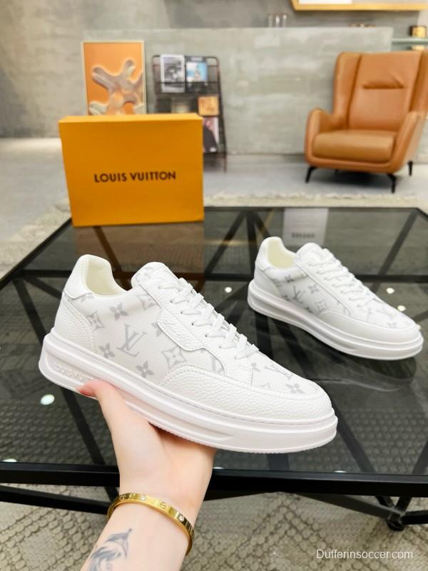 2024 Men Louis Vuitton White Leather Mesh Sneakers MJ00400