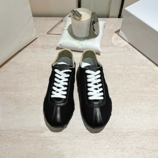 2025 Unisex MM6 Maison Margiela Black White Leather Canvas Sneakers