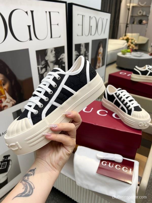 2025 Women Gucci Black White Canvas Sneakers LY00270