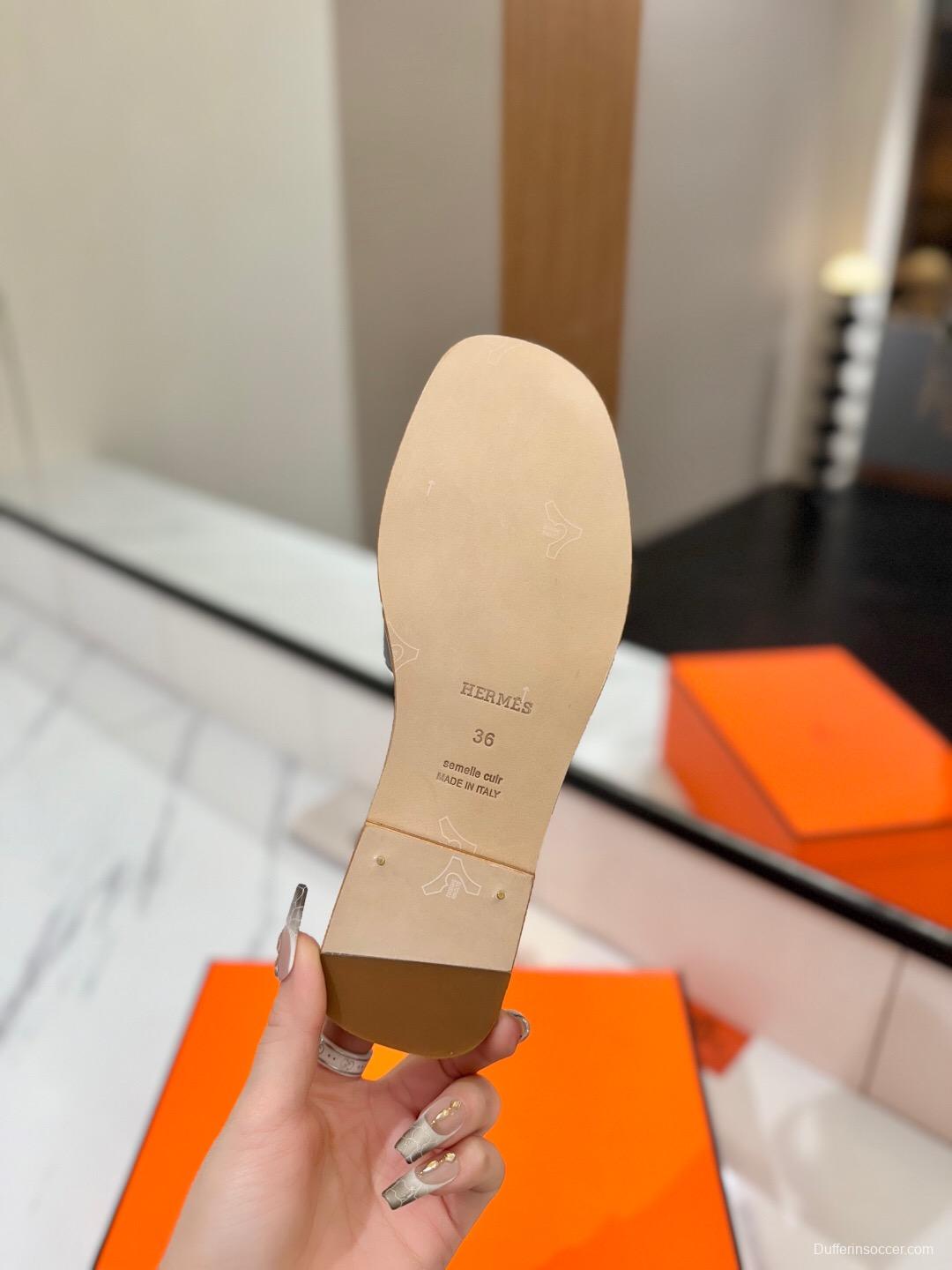 2025 Women Hermès Gray Leather Slippers