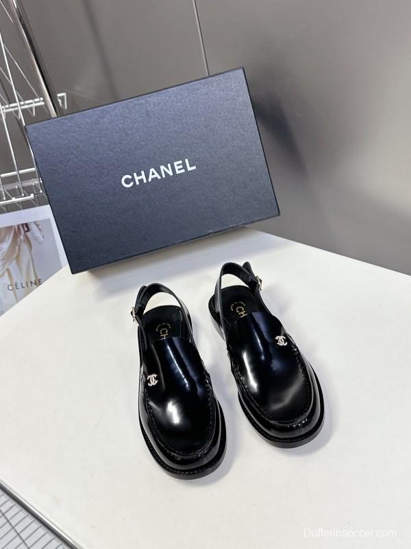 2025 Women Chanel Black Leather Loafers CC Logo KFY00300